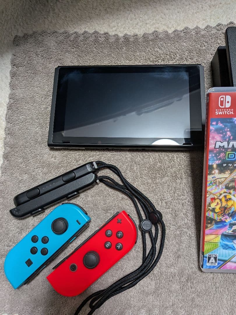 Nintendo Switch 本体 + ゲーム2本 + おまけ