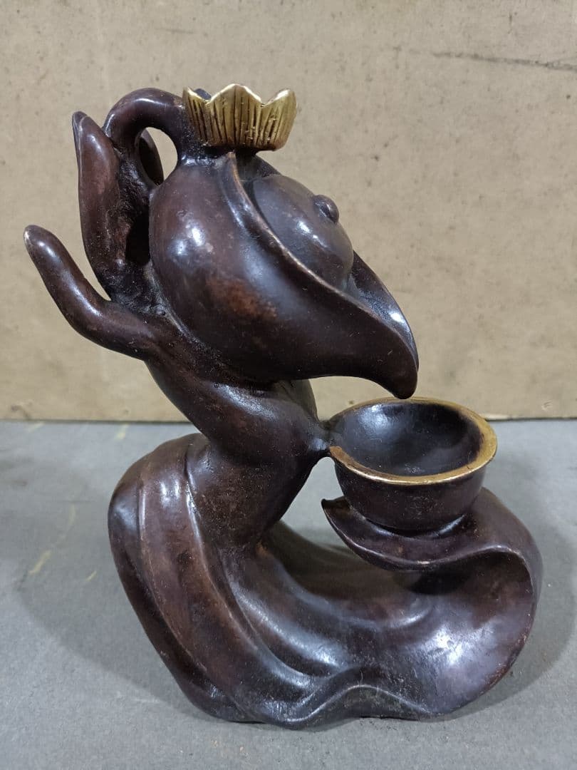 銅器 仏手倒流香 茶台 机 事務室 薫香炉 装飾品 工芸品 置物