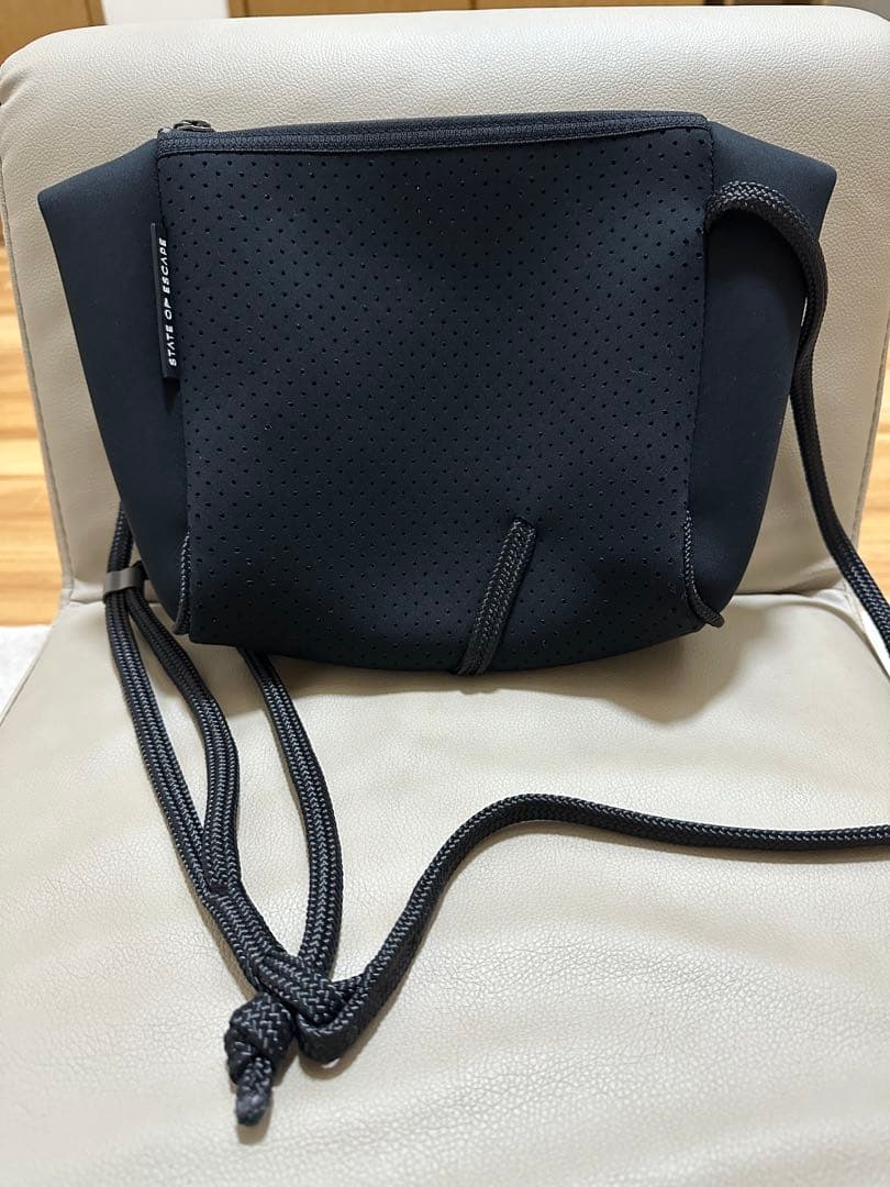 STATE OF ESCAPE ショルダーバッグ　フェスティバル　黒