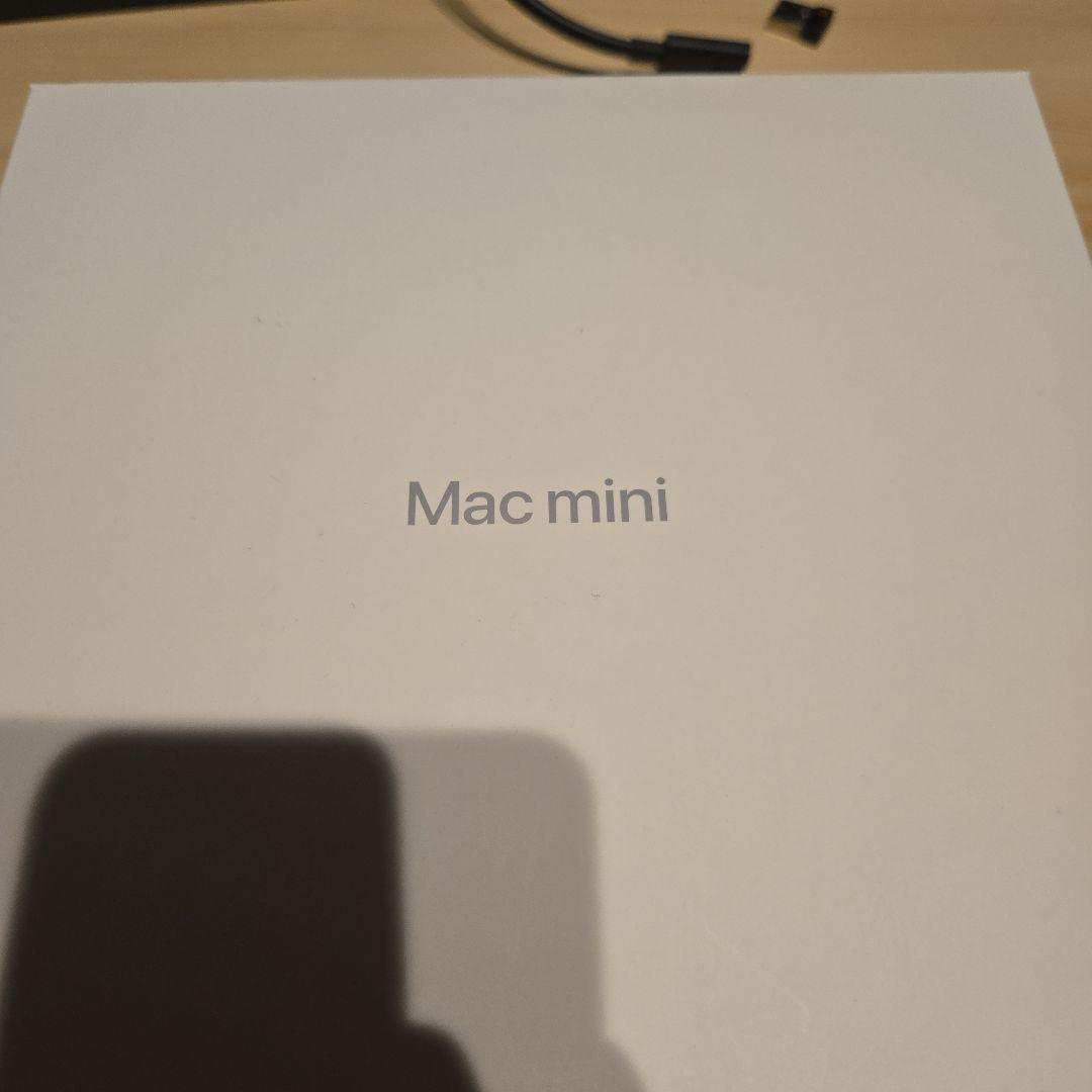 Mac mini (M1, 2020) 　8GB/256GB