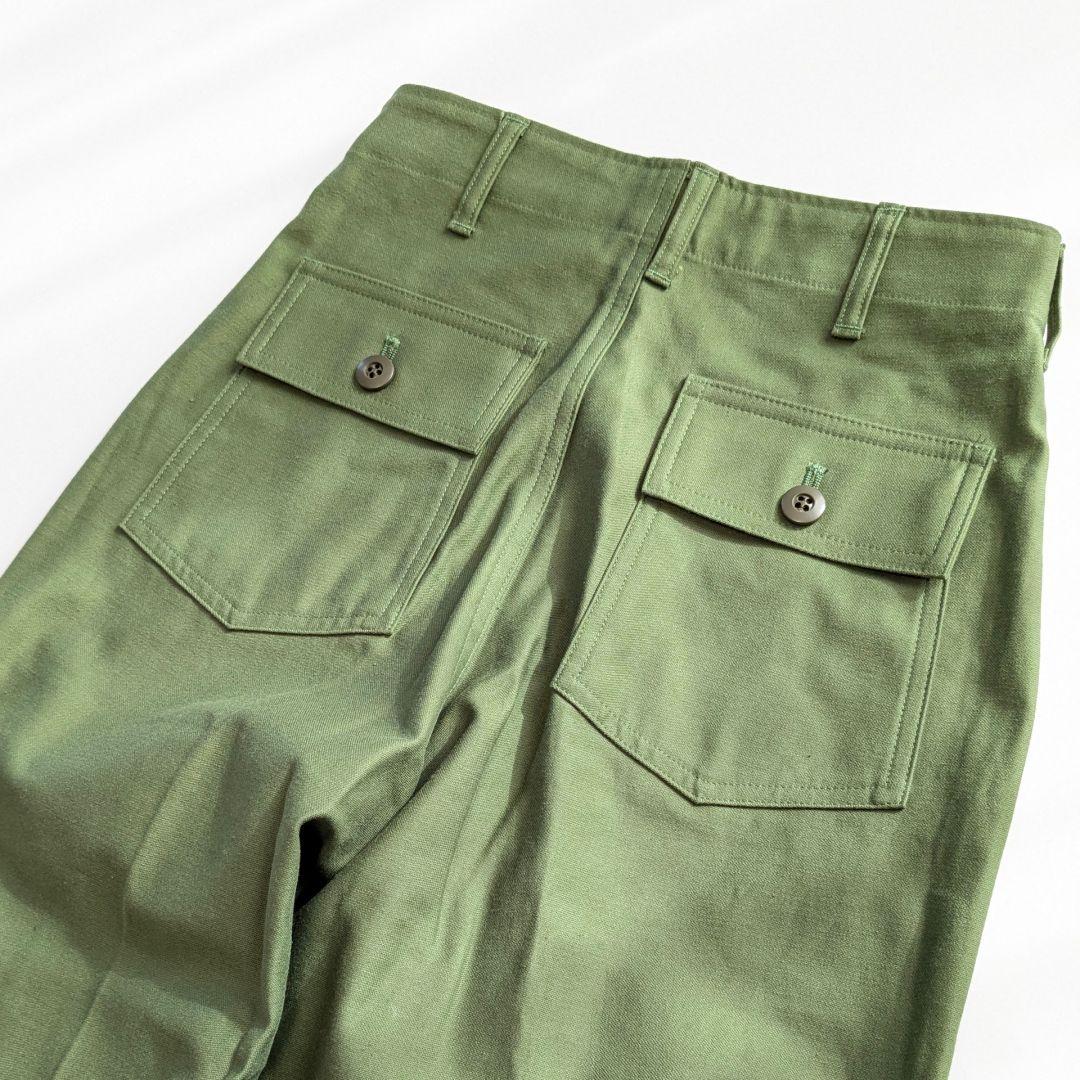 極美品/色落ちなし ザシンゾーン ベイカーパンツ 32 ECRU