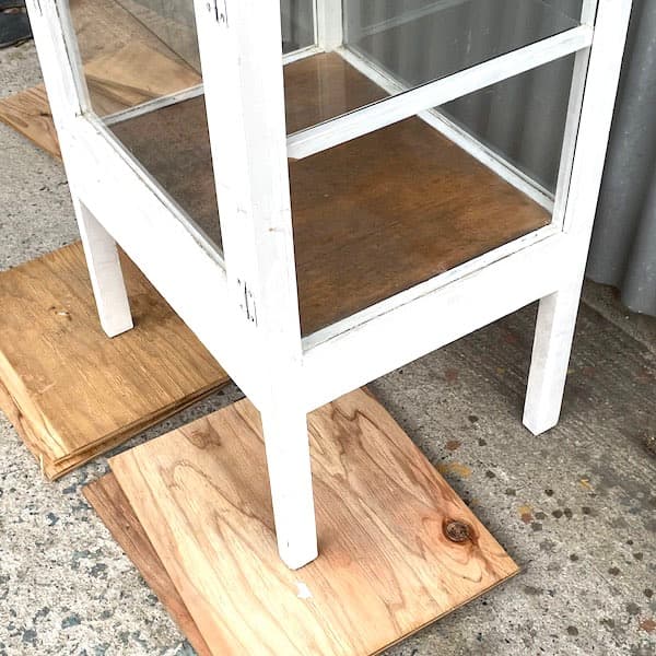 関西限定　送料別　４面ガラスショーケース　飾り棚　ビンテージ家具