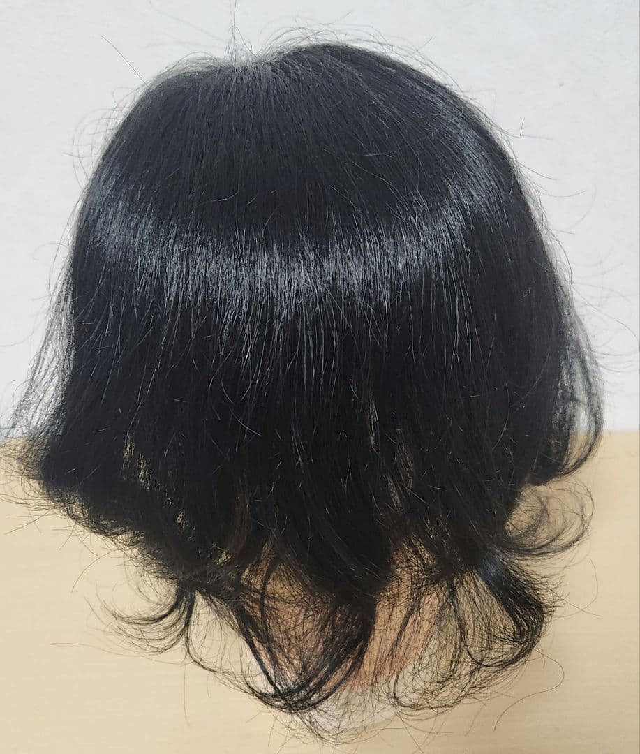 ローズ　ショートカールヘア 頭頂ウィッグ　自然色　人工皮膚付き