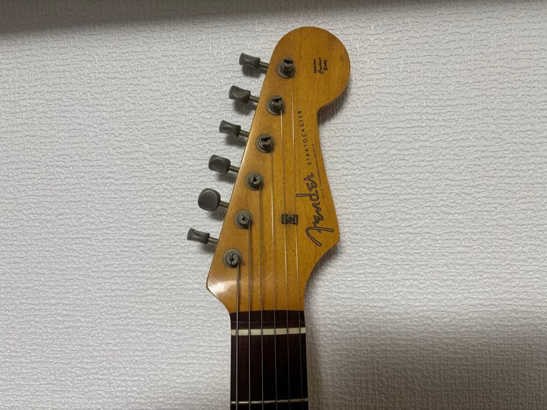 フェンダージャパン　ストラトキャスター　Iシリアル　サンバースト