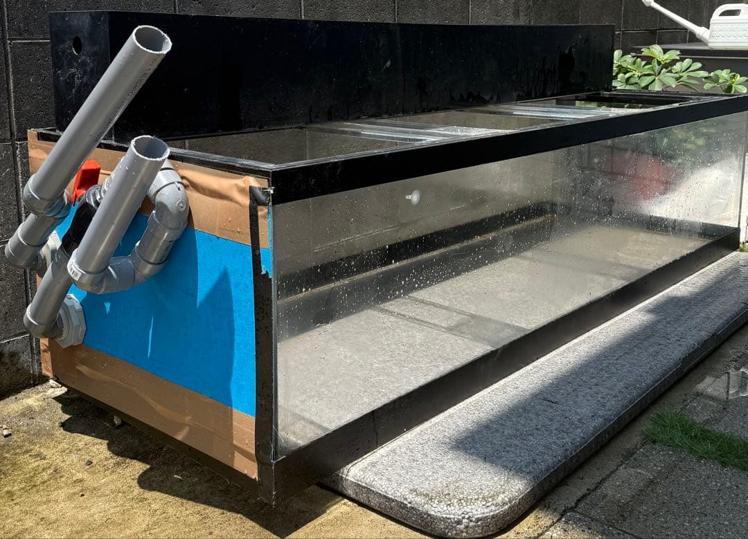 アクリル　大型水槽 2m倉庫保管中