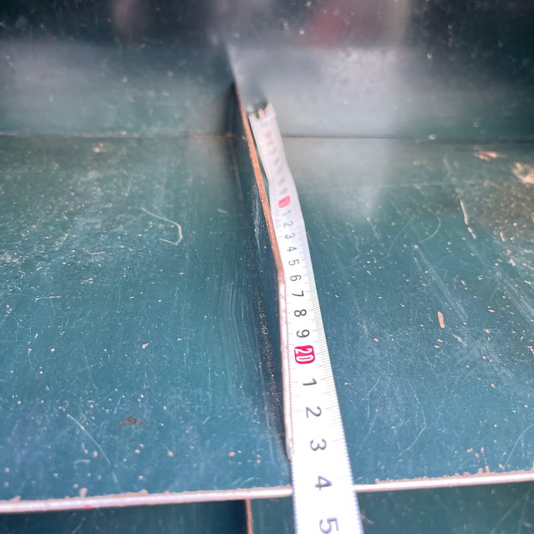 1960Sヴィンテージスチールキャビネット