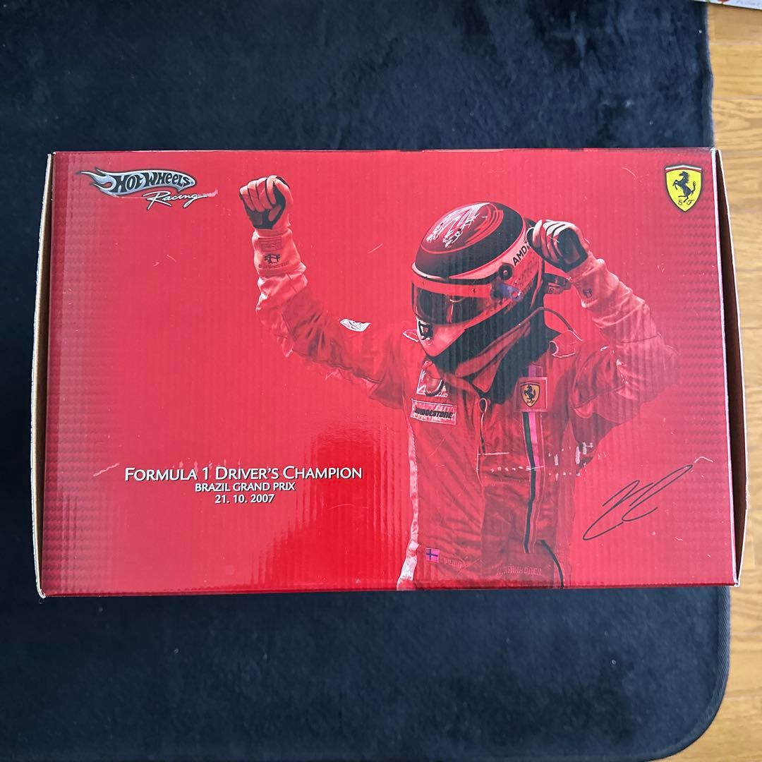 ミニカー Hot Wheels Ferrari F2007 1:18