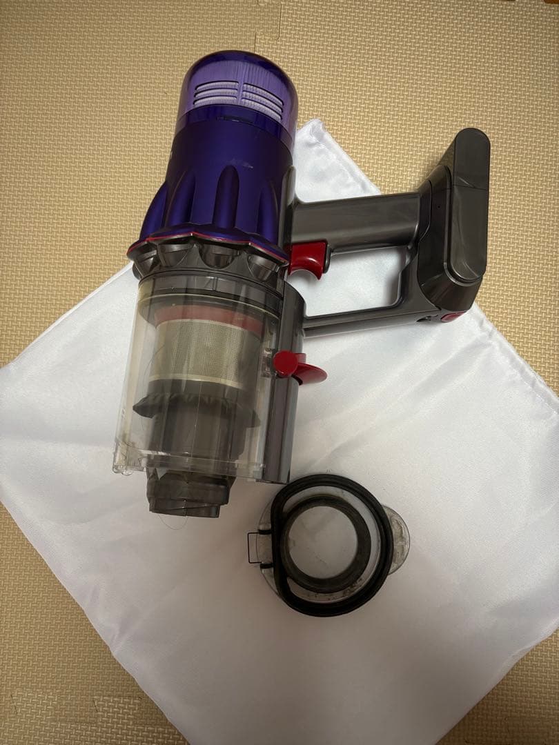 ま*ん様 Dyson Digital Slim Fluffy SV18 故障有