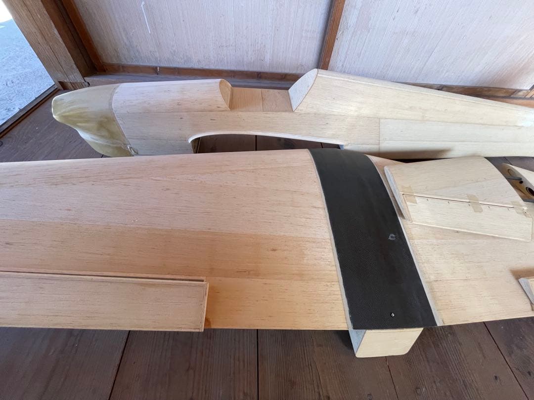 ラジコン飛行機　フライトホビーSTAGE90 フィルム貼り半完成　バルサ生地完成