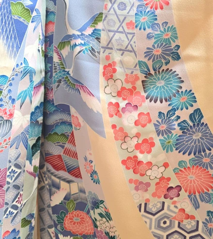 クリーム熨斗目振袖７点フルセット、成人式、前撮り、結婚式に