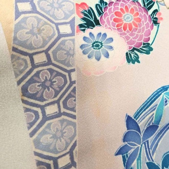 クリーム熨斗目振袖７点フルセット、成人式、前撮り、結婚式に