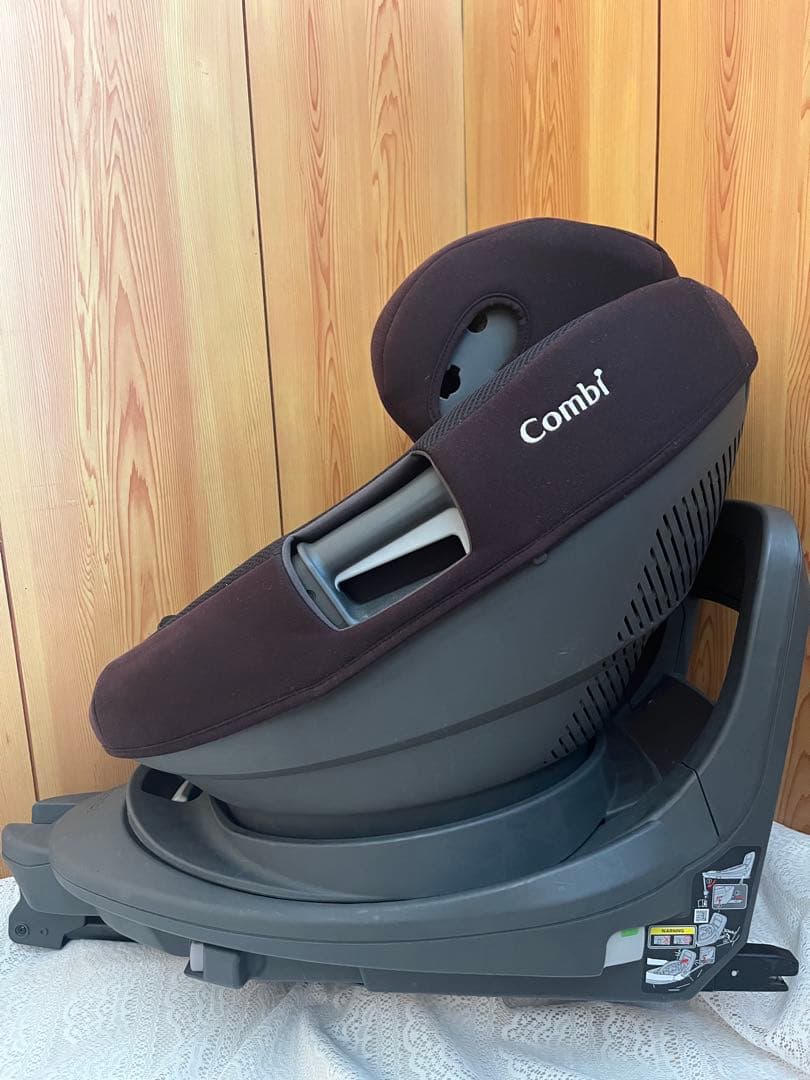 【再値引き！】combi The S ISOFIX ZB-750 エッグショック