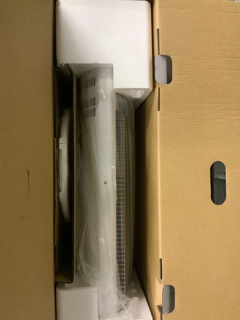 新品未使用箱不良 山善グラファイトヒーターDCTS-B121(WS)