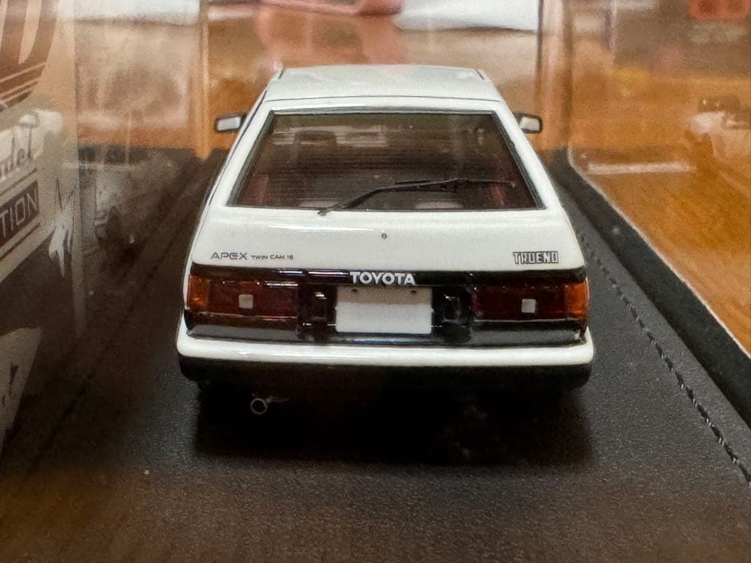 イグニッションモデル 1/43 頭文字D スプリンター トレノ AE86