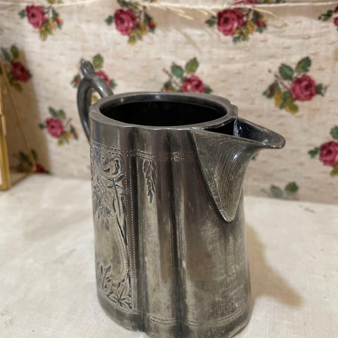 570シルバープレート花彫のミルクとシュガー、イギリス買い付け2セット