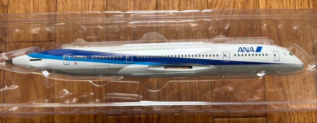 ANA ボーイングBoeing 787-8 スケール1/200 新品
