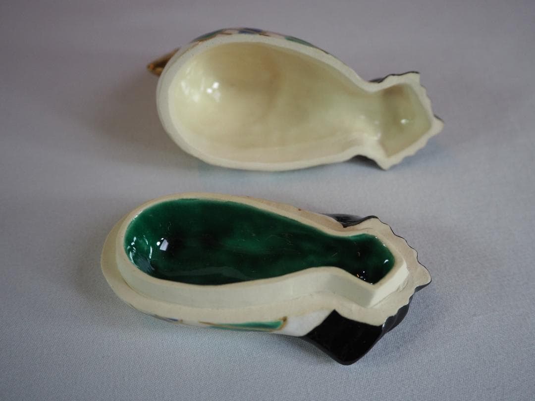 17代永樂善五郎造（而全）『鶏香合』 (共箱)　千家十職