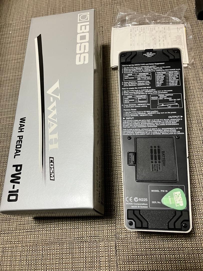 BOSS PW-10 V-WAH ワウペダル