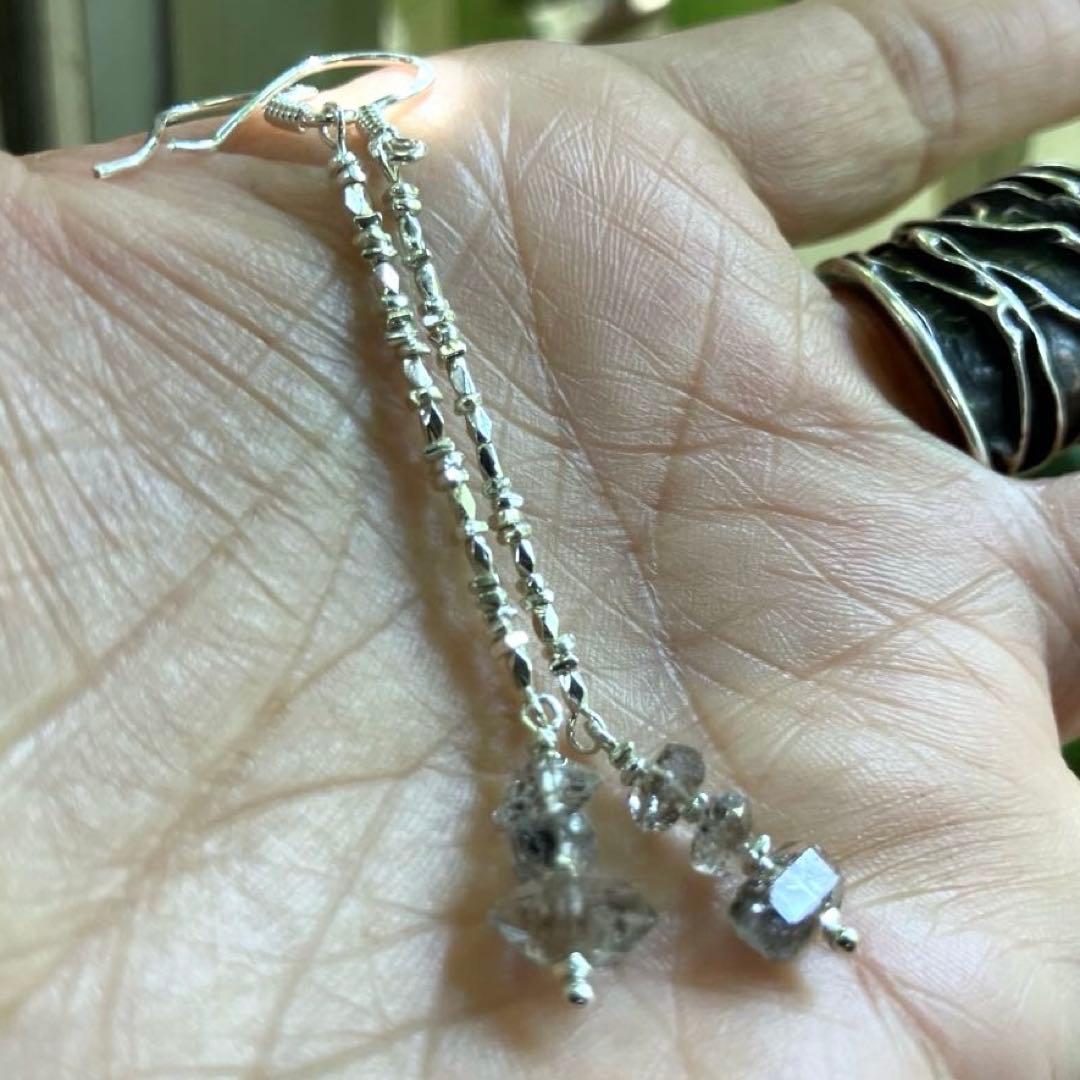 御専用パキスタン産オイルインクォーツとカレンシルバーのチョーカー&ピアスセット