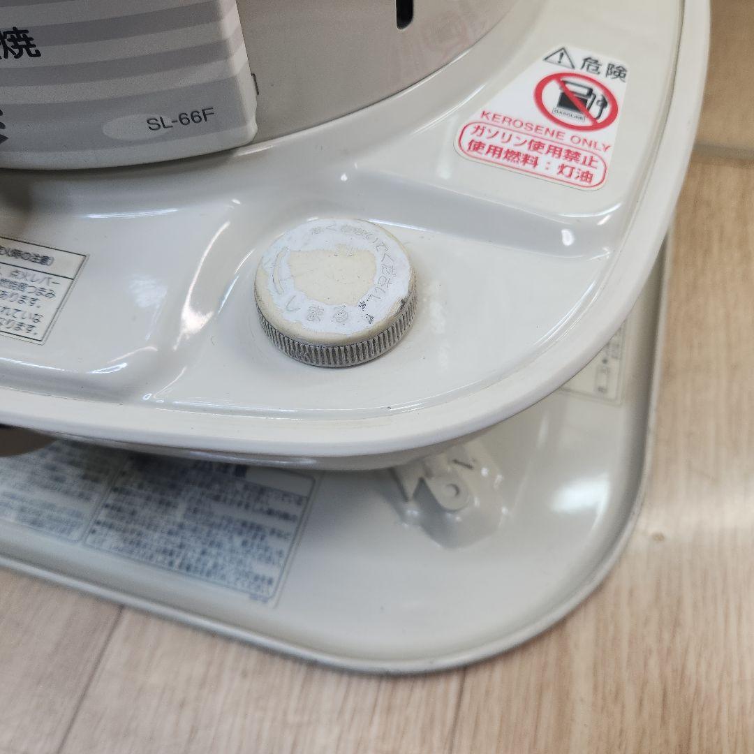 送料無料❤2013⑨️⭕️コロナ ホワイト 石油ストーブ 安全ガード付き