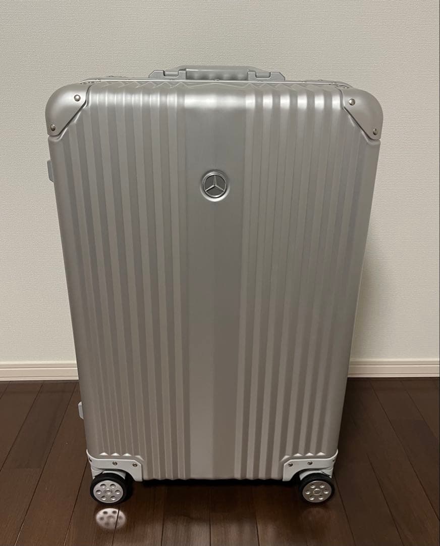 【新品 未使用】 メルセデス ベンツ 65L キャリーケース 非売品