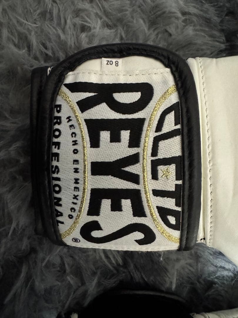 CLETO REYES プロフェッショナル 8oz ボクシンググローブ
