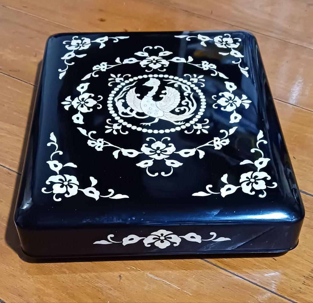 奈良漆器 正倉院文螺鈿硯箱 硯,水滴,唐墨2丁付 書道具