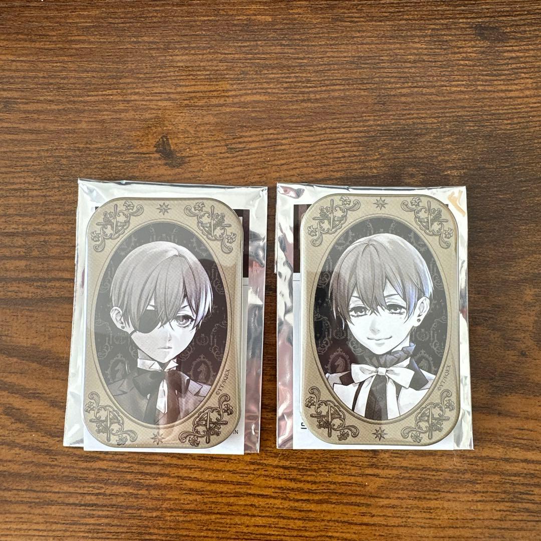 黒執事 スクエア缶バッジ シエルと兄　2個