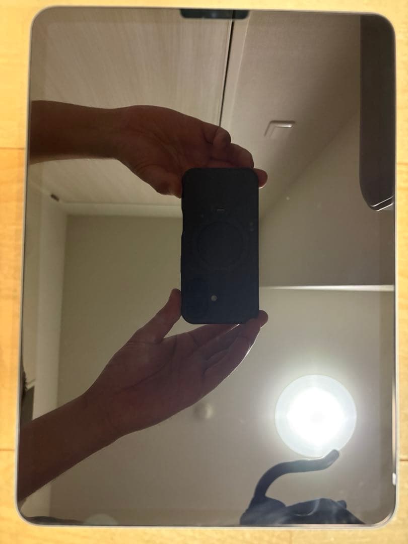 iPad Pro 11インチ 第4世代 512GB Wi-Fi ガラスフィルム付