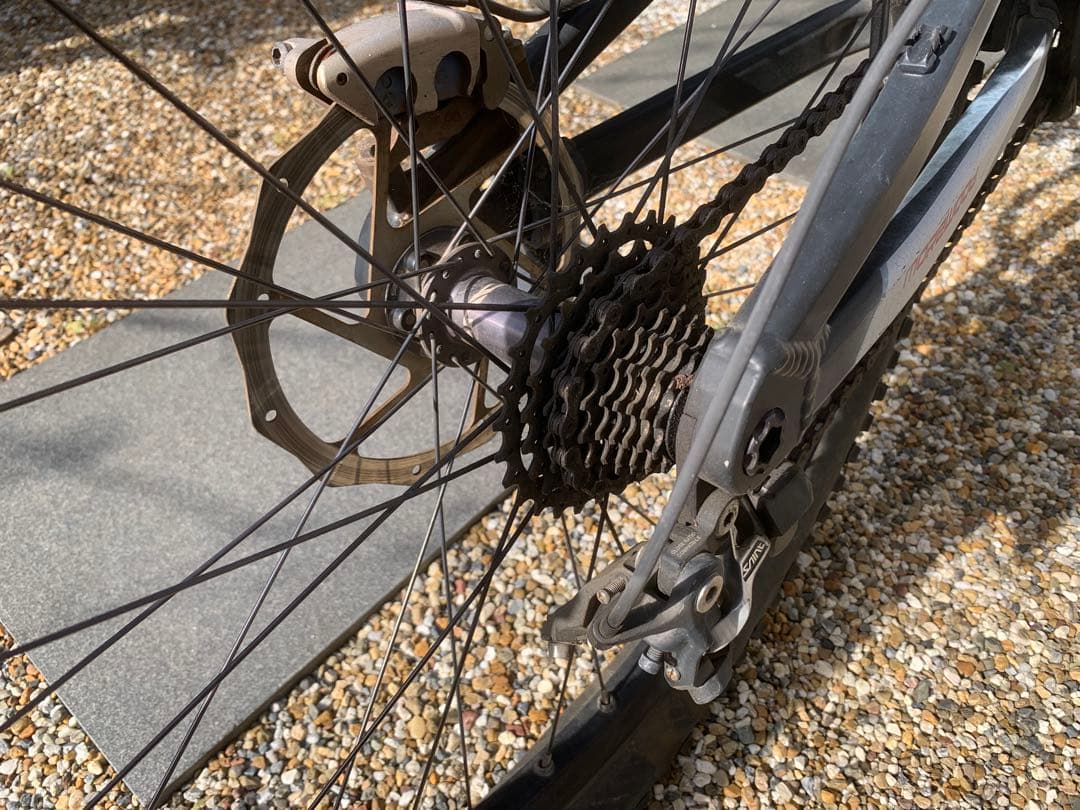 ダウンヒルバイク　自転車　ジャンク品　直接引取り歓迎