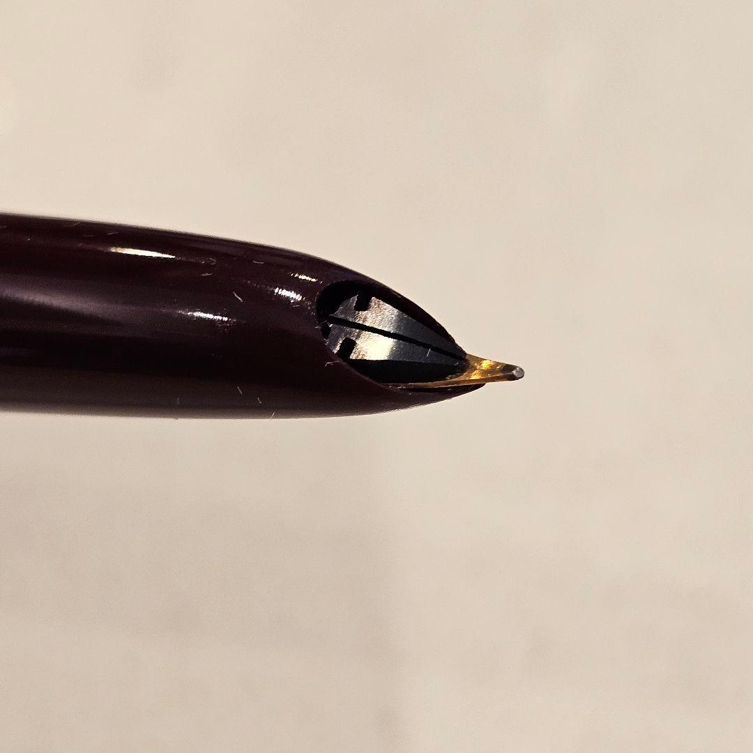 ONOTO ヴィンテージ万年筆 エンジ　赤紫