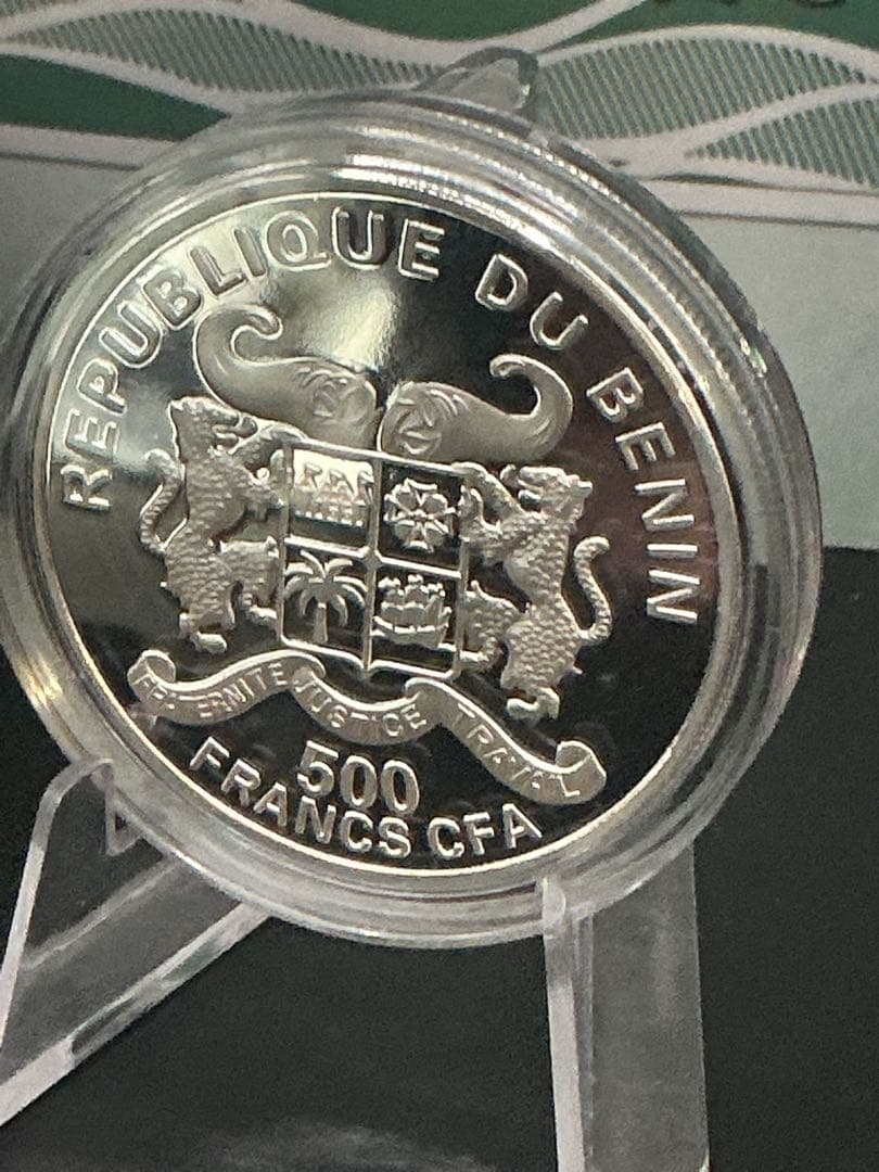 ミュシャ × 黄道十二宮 ― 牡牛座、Taurus　銀メッキ付き白銅貨