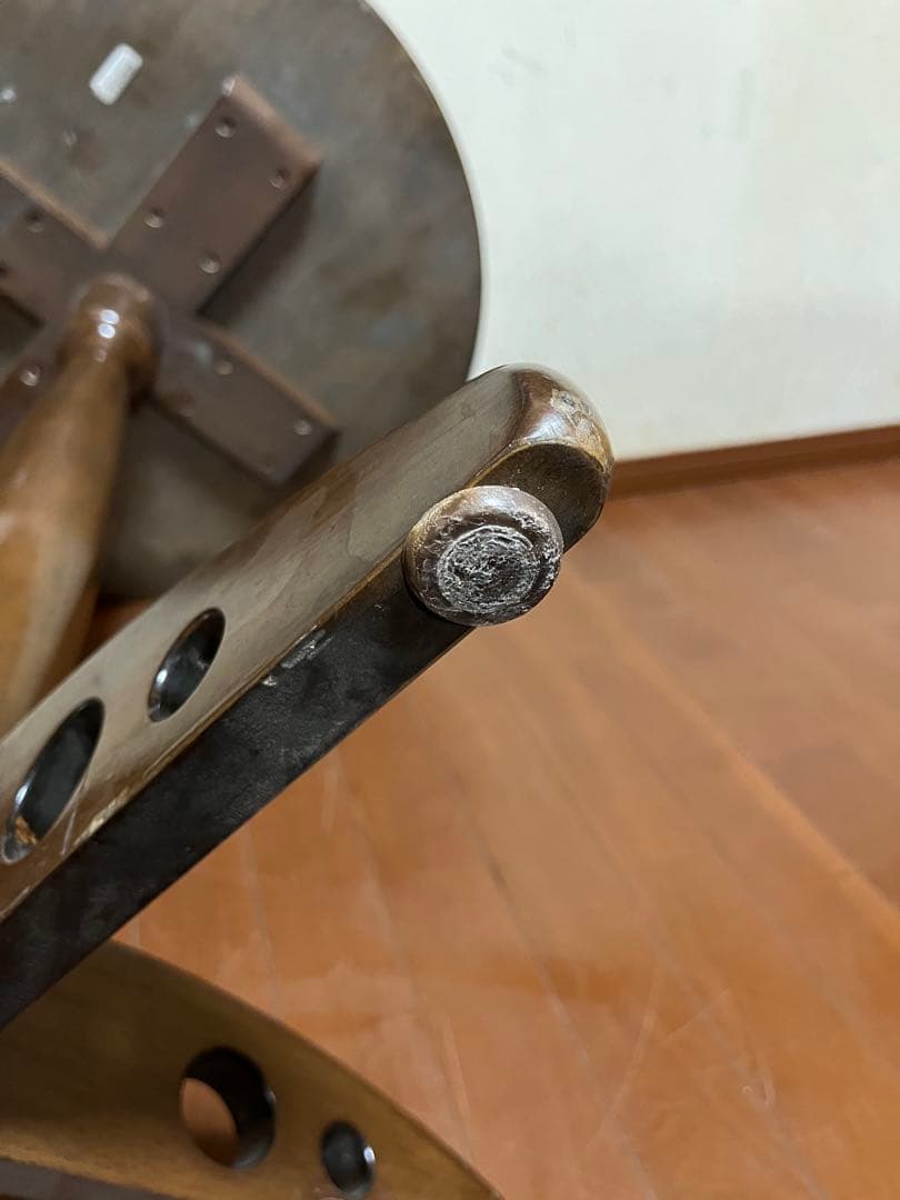 【アンティーク】木製丸型カフェテーブル　サイドテーブル