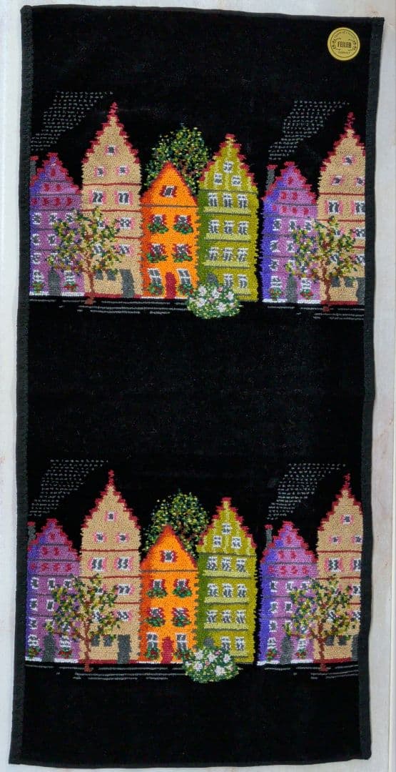 FEILERカラフルな家々のフェイスタオル