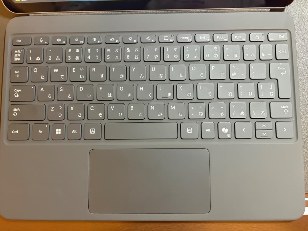 ●美品●Microsoft Surface Pro12 + 純正キーボード付き