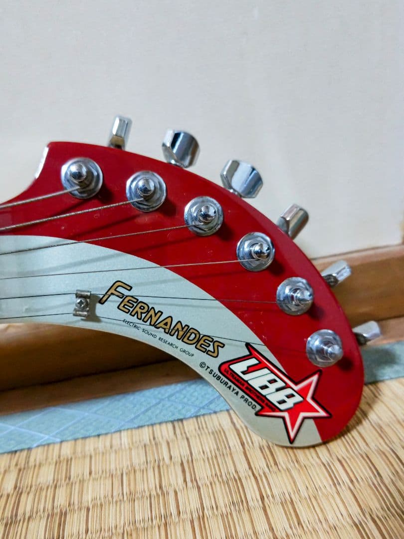 フェルナンデスZO-3 ウルトラマンギター 《希少》
