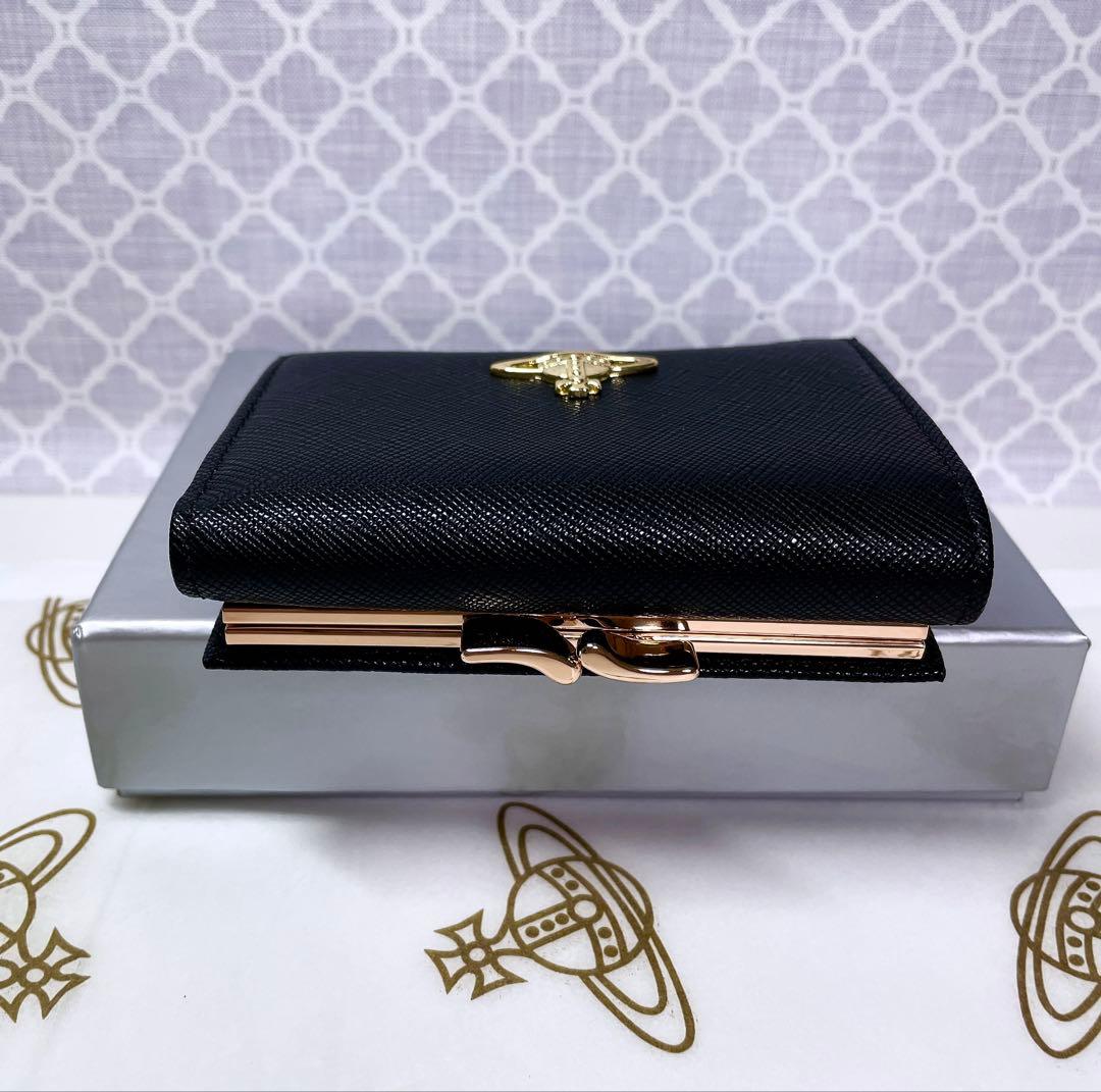 【大人気♡ショッパー付】新品 ヴィヴィアン・ウエストウッド　三折り財布 ブラック