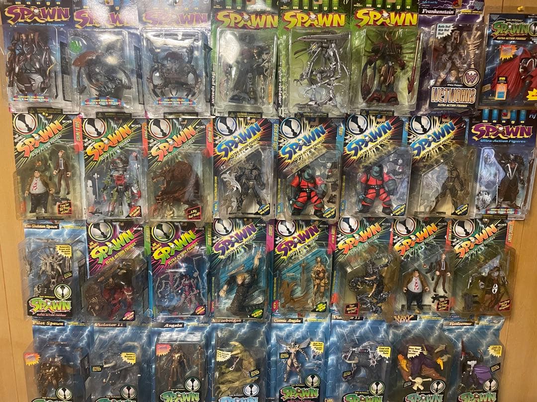 引退品　spawn アメコミ　フィギュア　レトロ　レア　まとめ売り　６８個