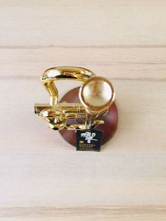 ★ サントリー 響 トランペット ウイスキー ★