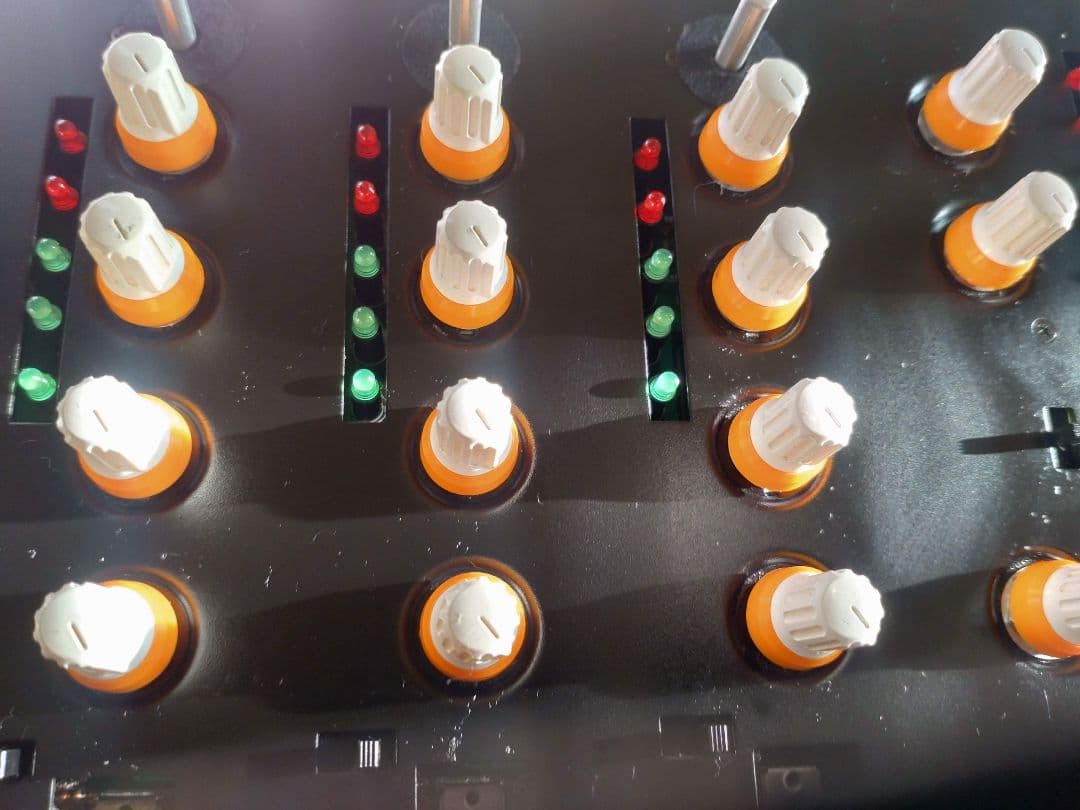 Vestax VMC-002XL 動作確認済み　送料込み　純正AC付き