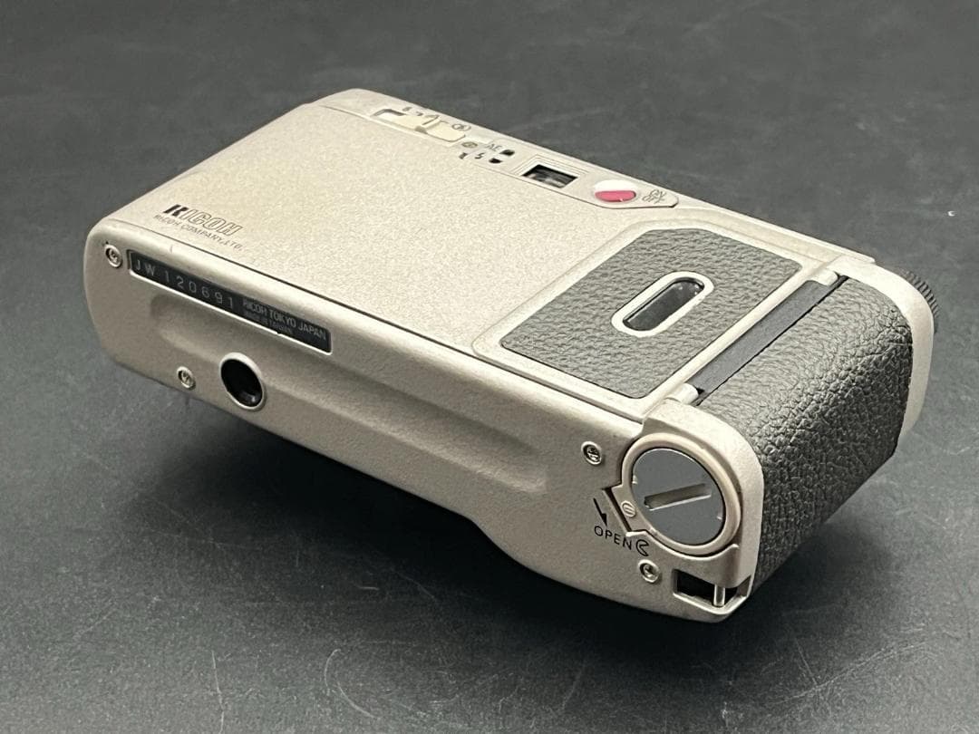 液晶OK リコー Ricoh GR1s シルバー コンパクトカメラ