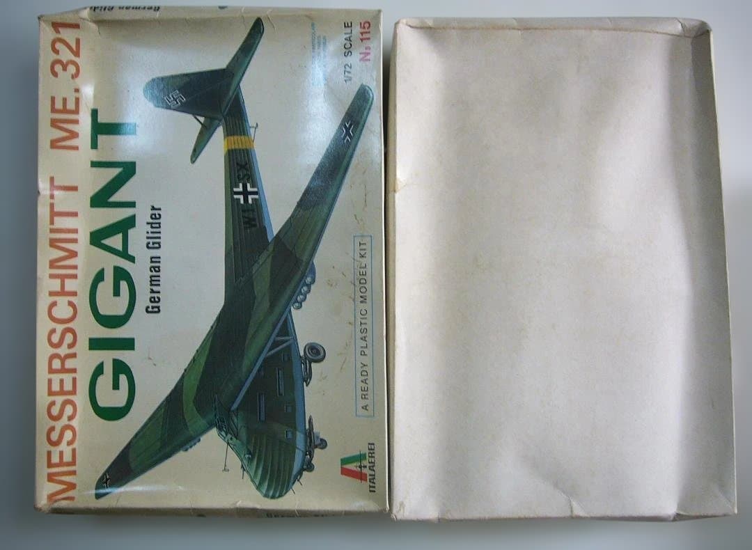 WWⅡ　ドイツ軍用機　大型モデル　GIGANT, STORCH 2個セット