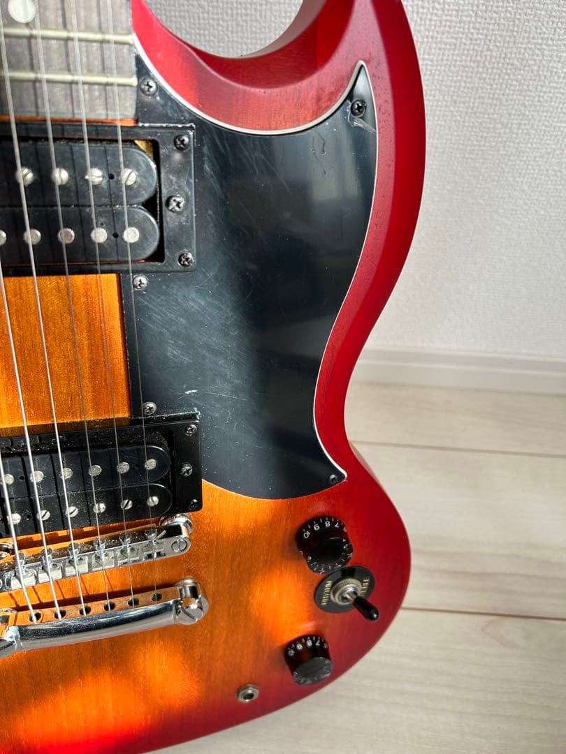 ギター Epiphone SG Cherry Sunburst