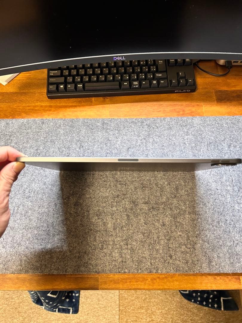 【セット】iPad Pro 12.9 第4世代 純正キーボード SSD 1TB