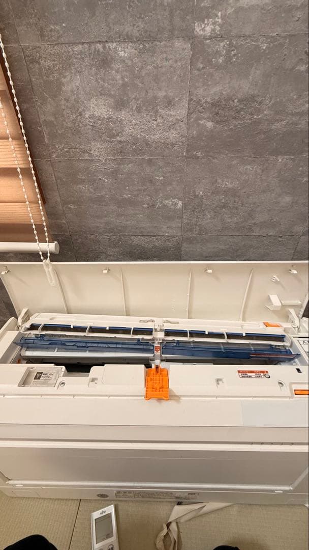 美品 18畳 清掃済 富士通 AS-M561L2-W　エアコンnocriaM