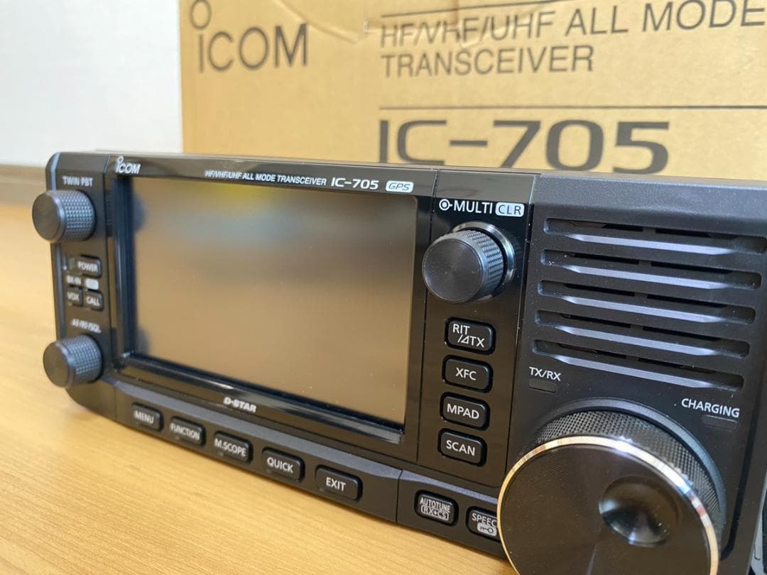 ICOM IC-705 HF/50/144/430MHz アイコム 無線機