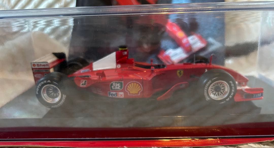 おまけ付き　ビッグスケールF1コレクション　フェラーリF2001 シューマッハ