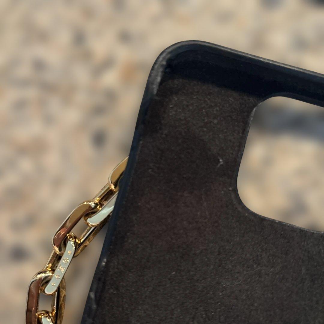 ルイヴィトン　LOUIS VUITTON iPhone pro 13 ケース