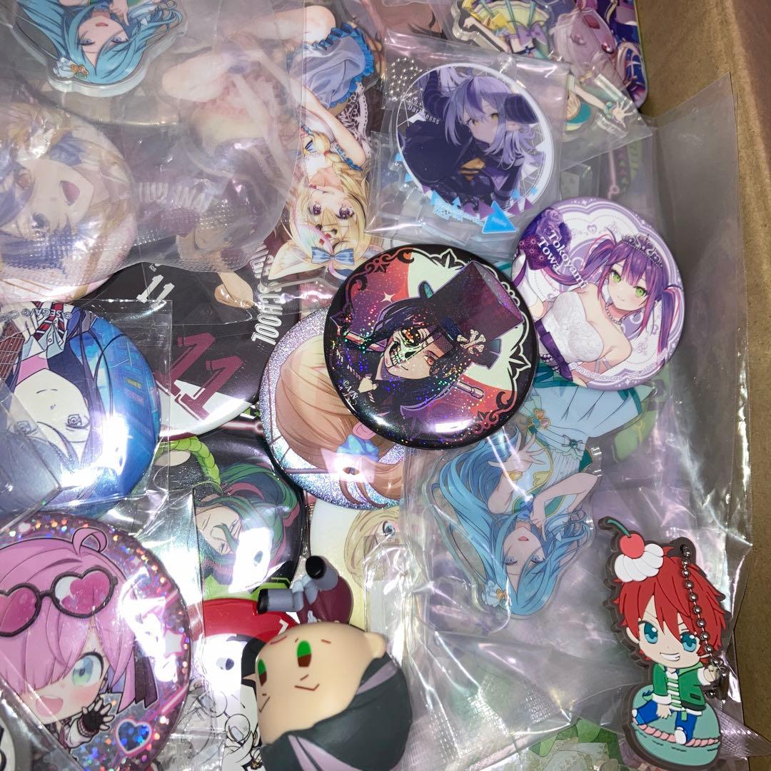 アニメグッズ、雑貨屋900点以上まとめ売り