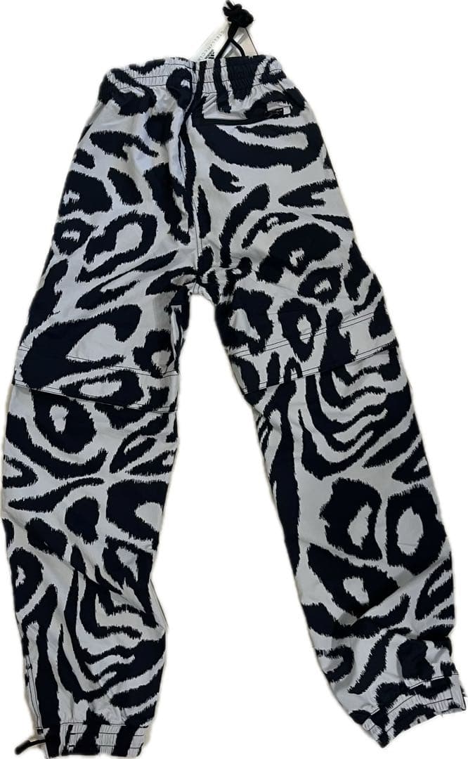 【新品未使用】ADIDASウーブンプリントトラックパンツ XS（US：2XS）